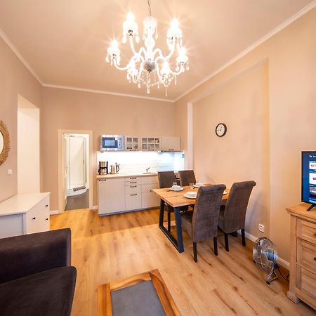 Apart Hotel Zborovska Prague Ngoại thất bức ảnh