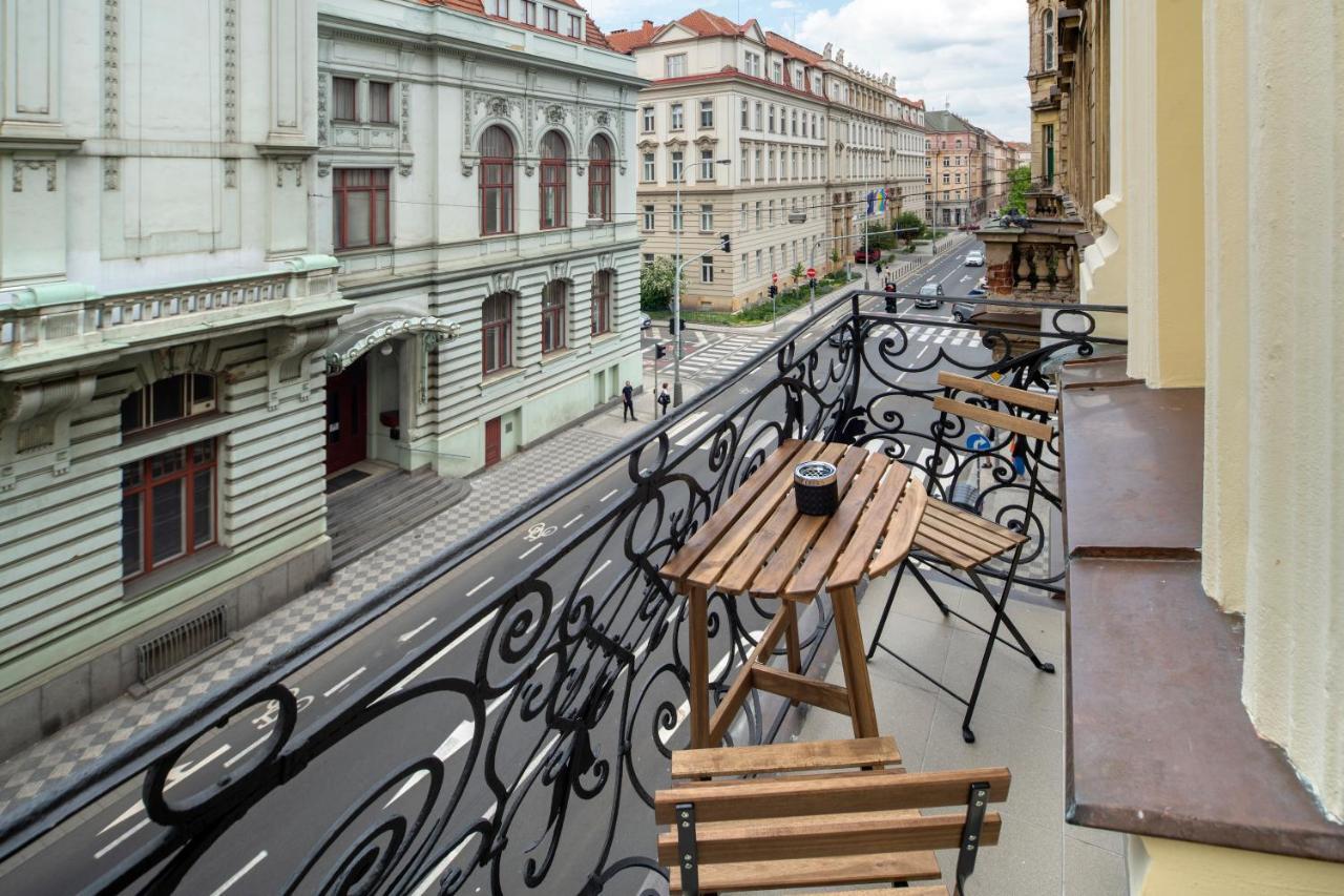 Apart Hotel Zborovska Prague Ngoại thất bức ảnh