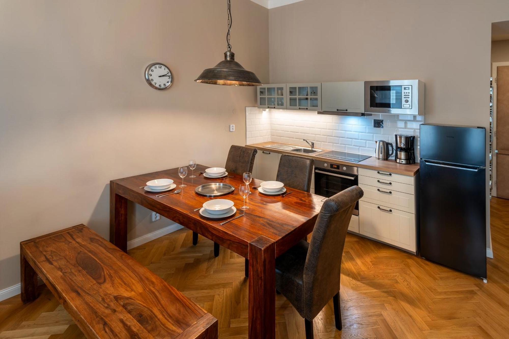 Apart Hotel Zborovska Prague Ngoại thất bức ảnh