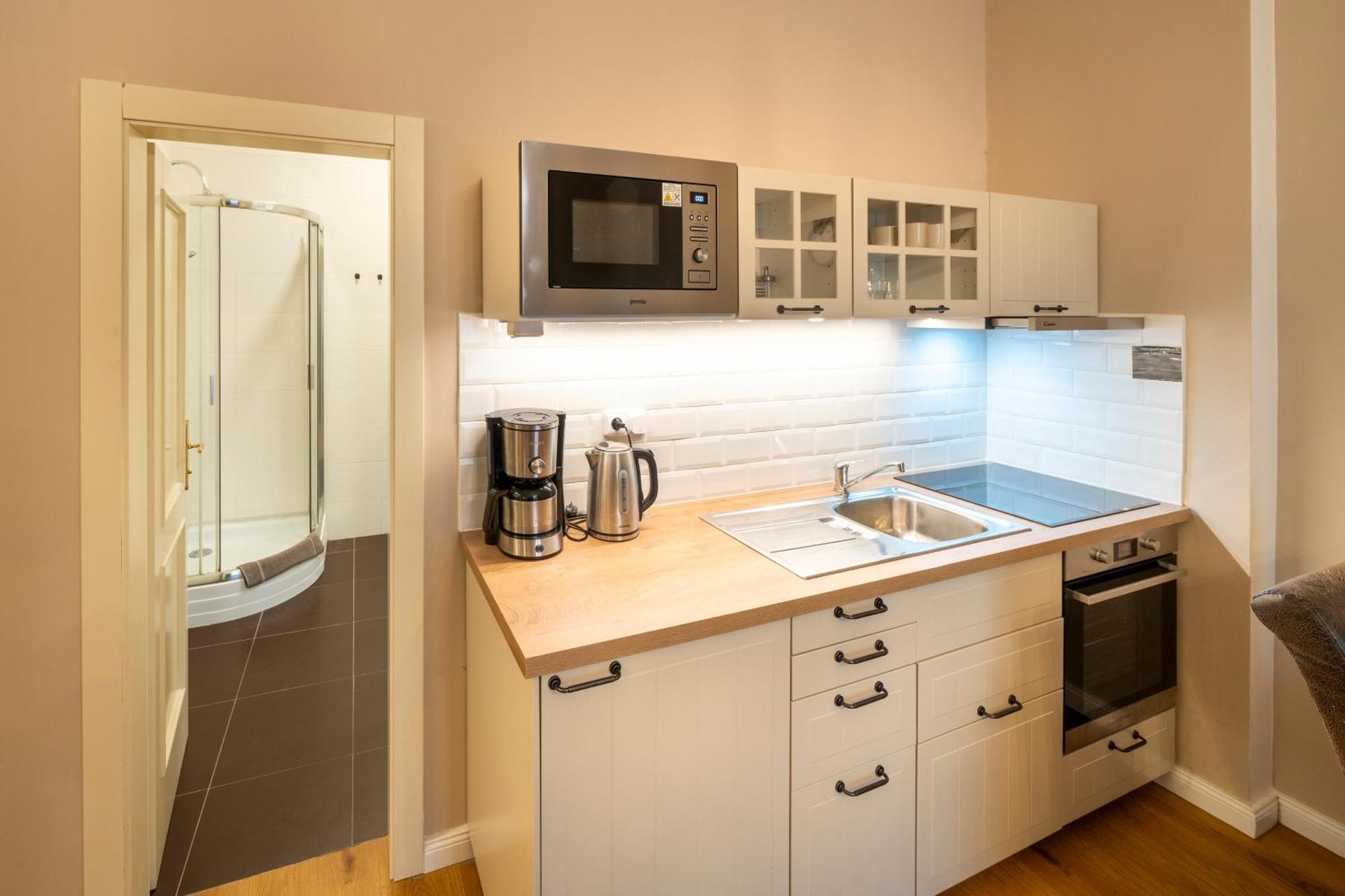 Apart Hotel Zborovska Prague Ngoại thất bức ảnh