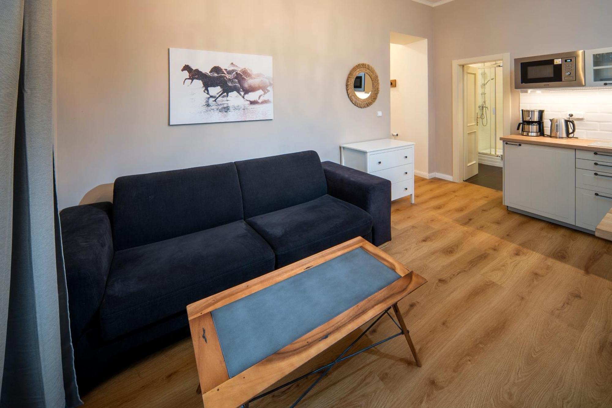Apart Hotel Zborovska Prague Ngoại thất bức ảnh