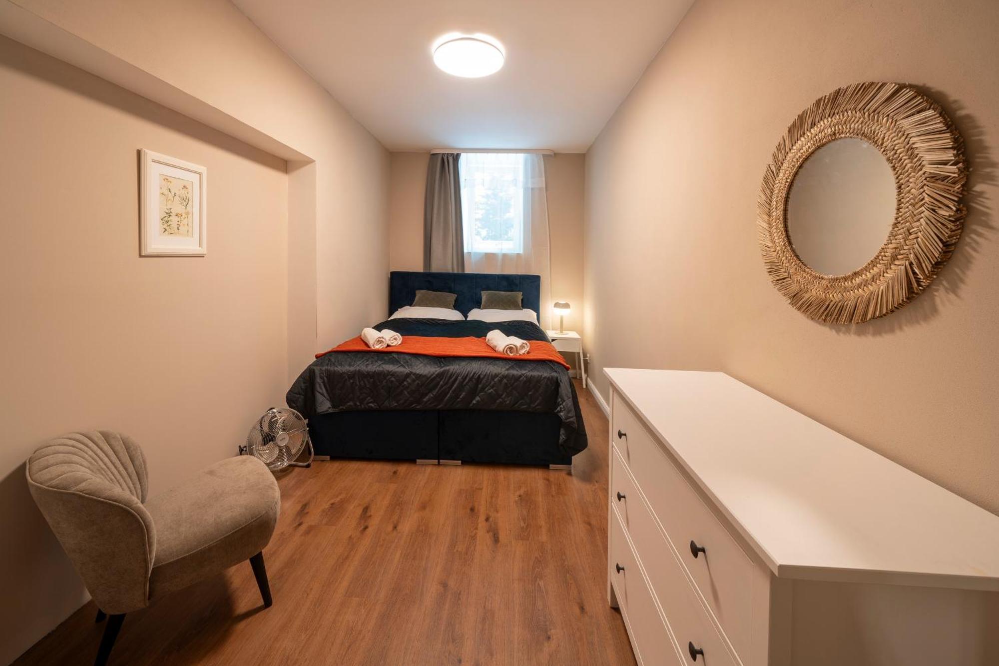 Apart Hotel Zborovska Prague Ngoại thất bức ảnh