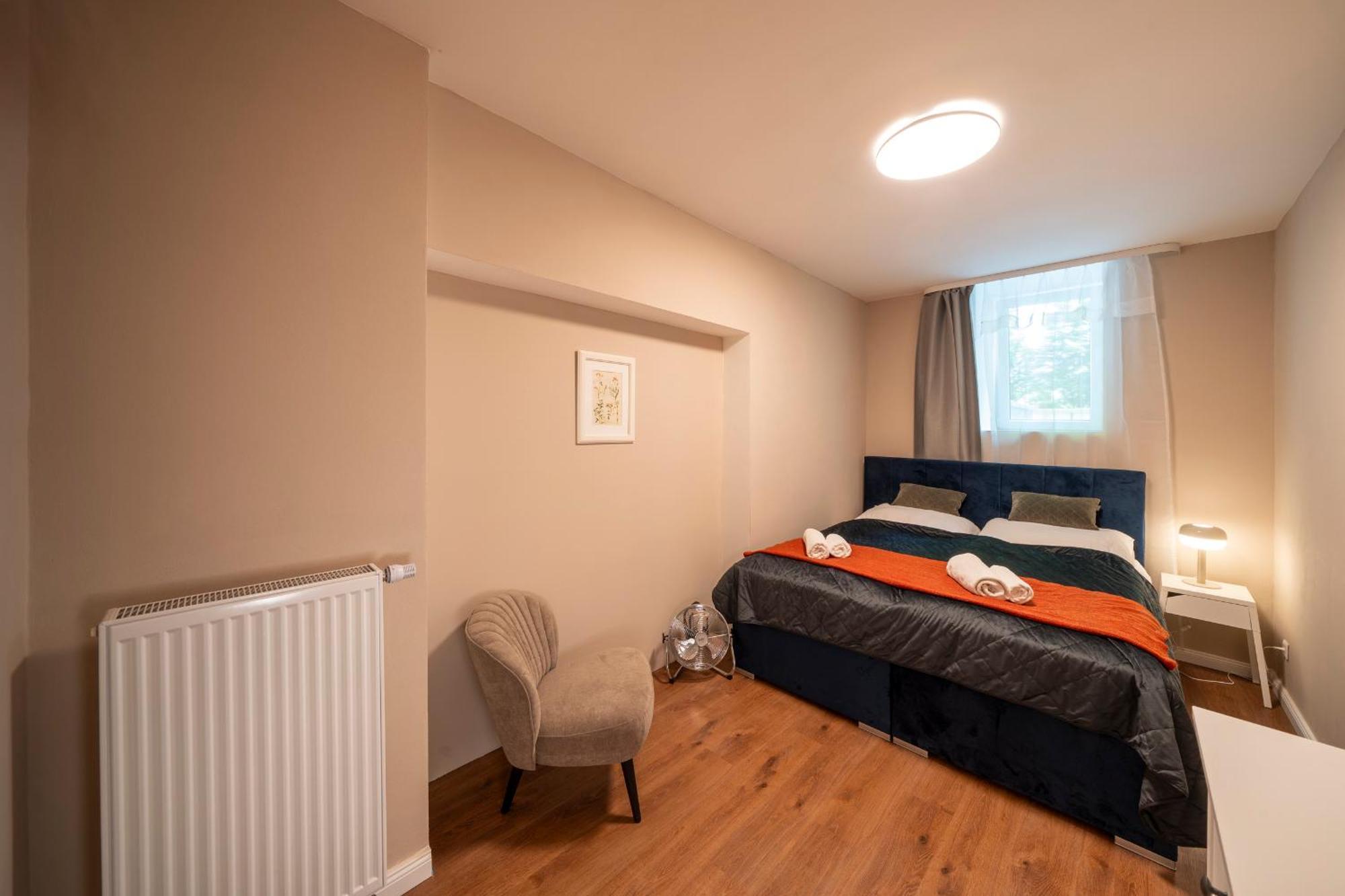 Apart Hotel Zborovska Prague Ngoại thất bức ảnh